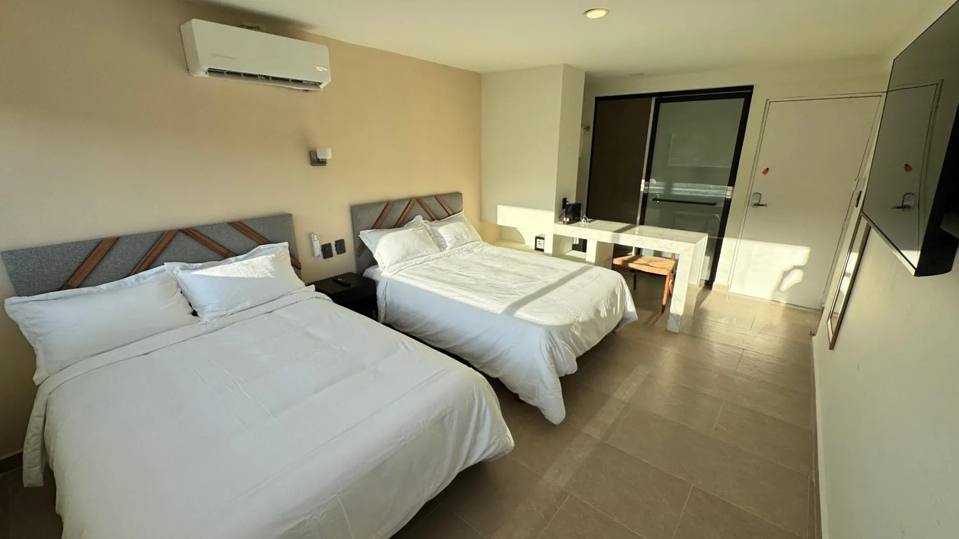 Hotel Colmena Marina Cabos Cabo San Lucas